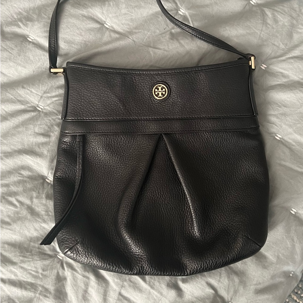 Tory Burch black leather crossbody bag